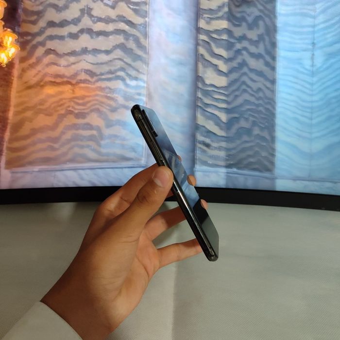 Iphone Xs sotiladi dastavka bor