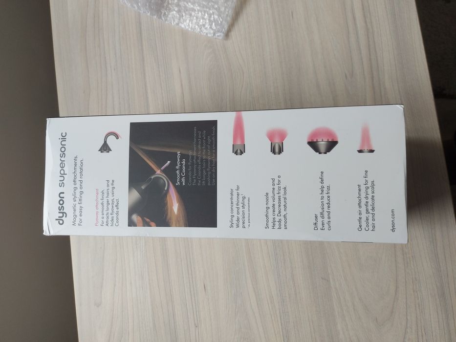 Vând dyson supersonic