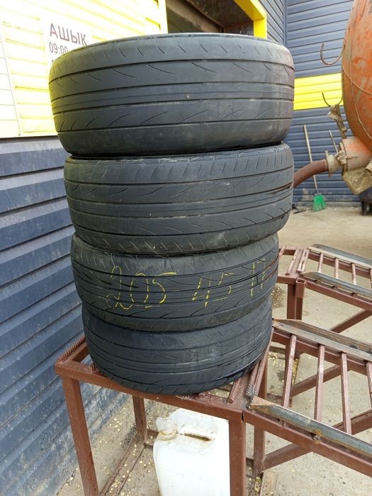 Продам шины комплект лето