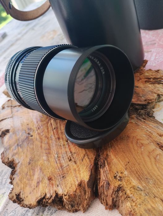 Carl Zeiss Jena DDR Electric MC Sonnar 135mm f/3.5 (M42)