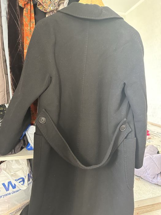 44разм пальто сатылады