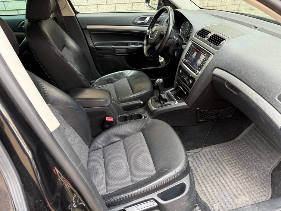 De vânzare Skoda Octavia Elegance ,2.0 Tdi ,140 cai 6 viteze