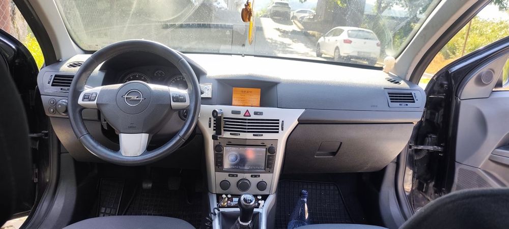 Opel Astra h 1.4 benzină