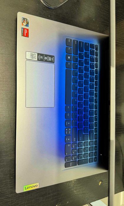 Hope Amanet P3 Laptop Lenovo Ideapad 3 / RYZEN 7 / SSD 512