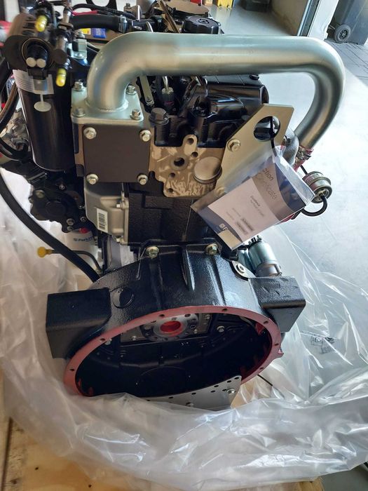 Stoc Motor Perkins PERKINS NL38898, 1104D-44T pentru taf, nou