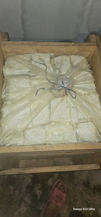 Telemea de oaie maturată 40 lei kg ușor  negociabil