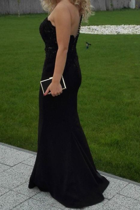 Rochie unicat lucrata manual cu dantela brodata