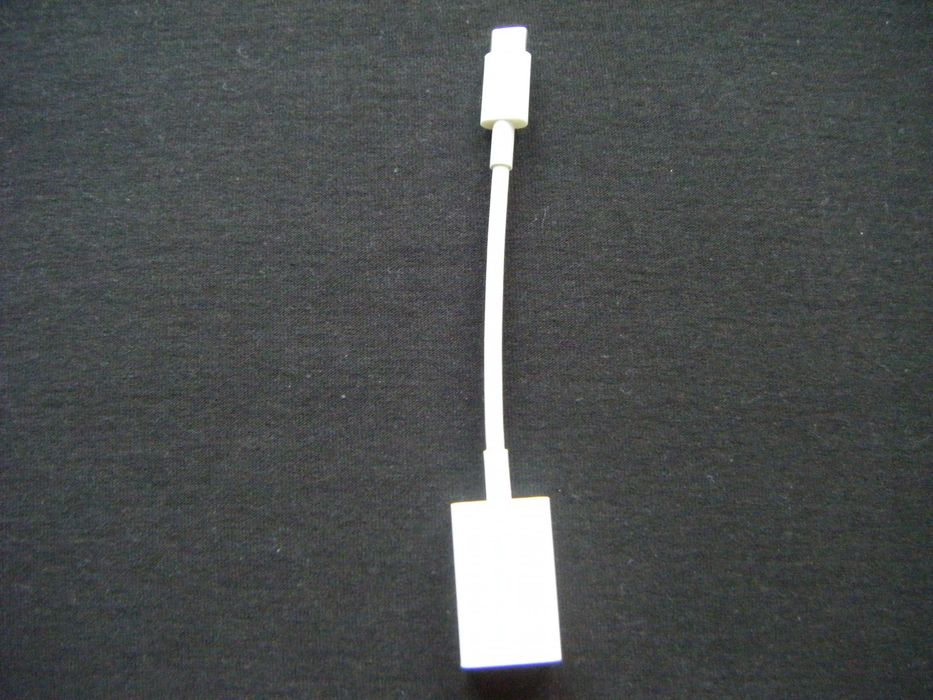 Адаптер Apple USB-C към USB А1632