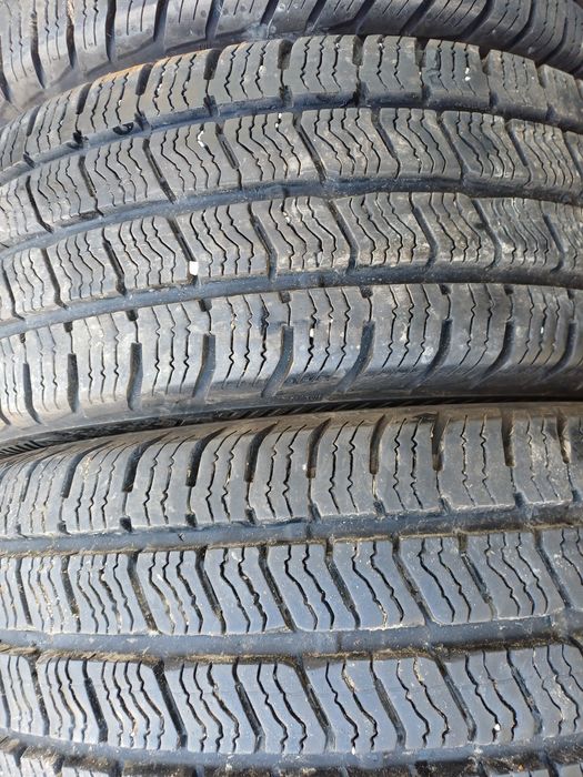 Гуми 205/65/16С  Барум