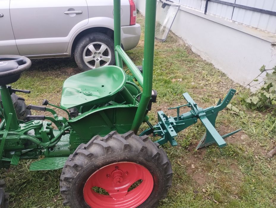 Vând Tractor Goldoni 4×4