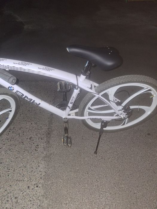 Продам велик бмв