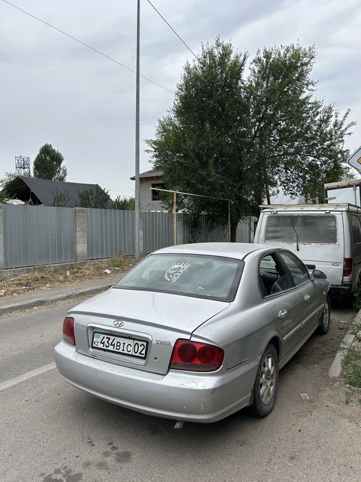 хюндай соната 2004