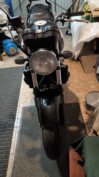 Honda CBF N 600 an fabricatie 2010 sau schimb cu maxi scuter dupa 2018