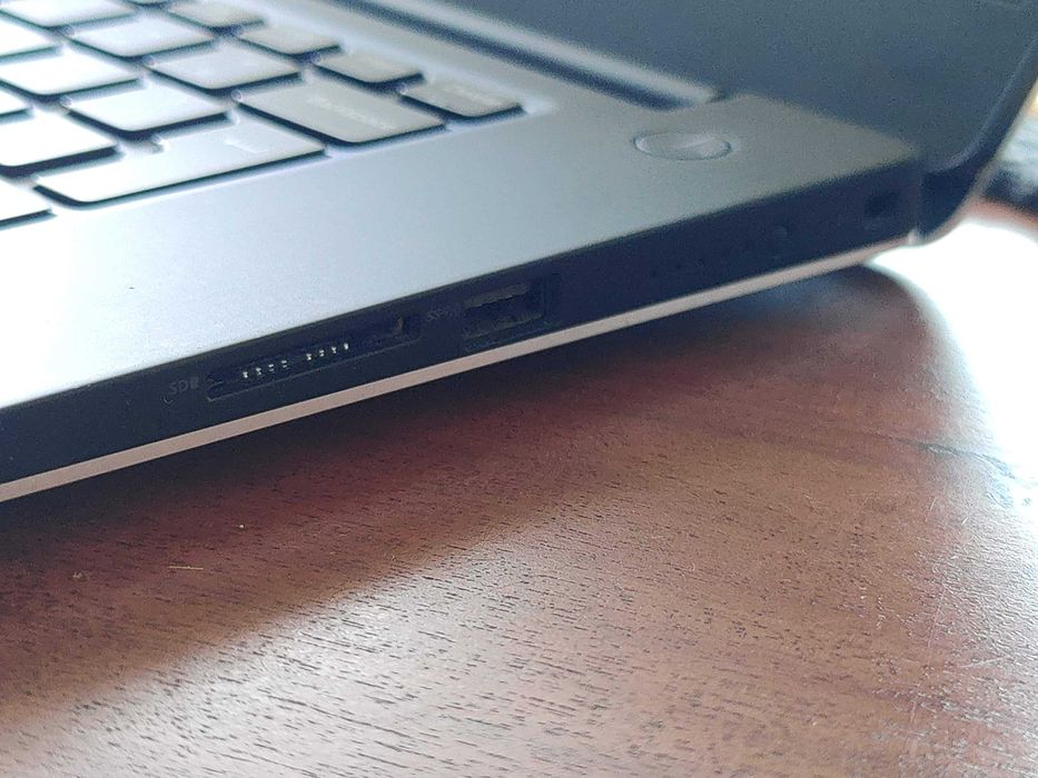 DELL Precision 5530 i7-8850h/RAM 16 GB/SSD 512 GB/GPU P2000