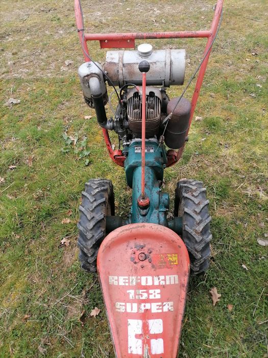 Vând cositoare Rotax 9cp