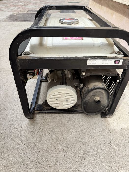 Generator Honda ECMT 7000