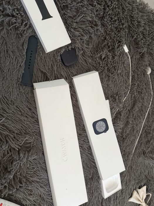 ⌚ Apple Watch Series 8 – 45mm Midnight – Stare foarte bună