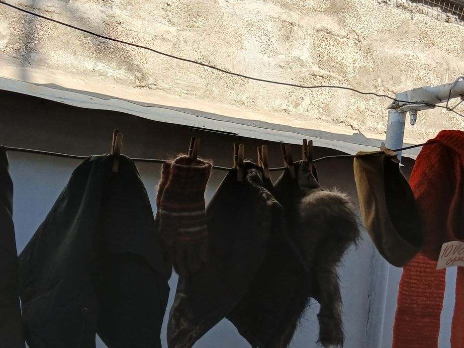 Шапки  зимние , для женщин , и мужчин.