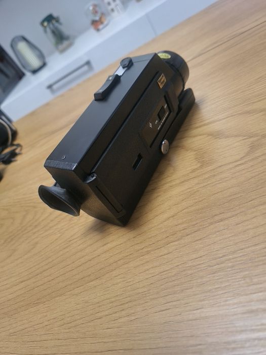 Cameră de filmat vintage