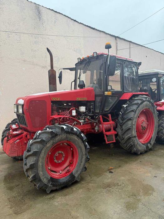 Трактор Беларус 1221.3