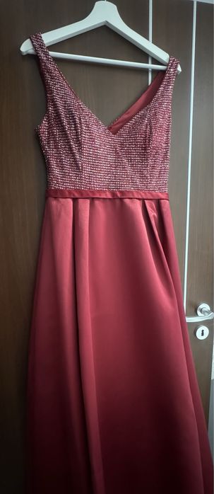 Rochie rosu burgund La Femme