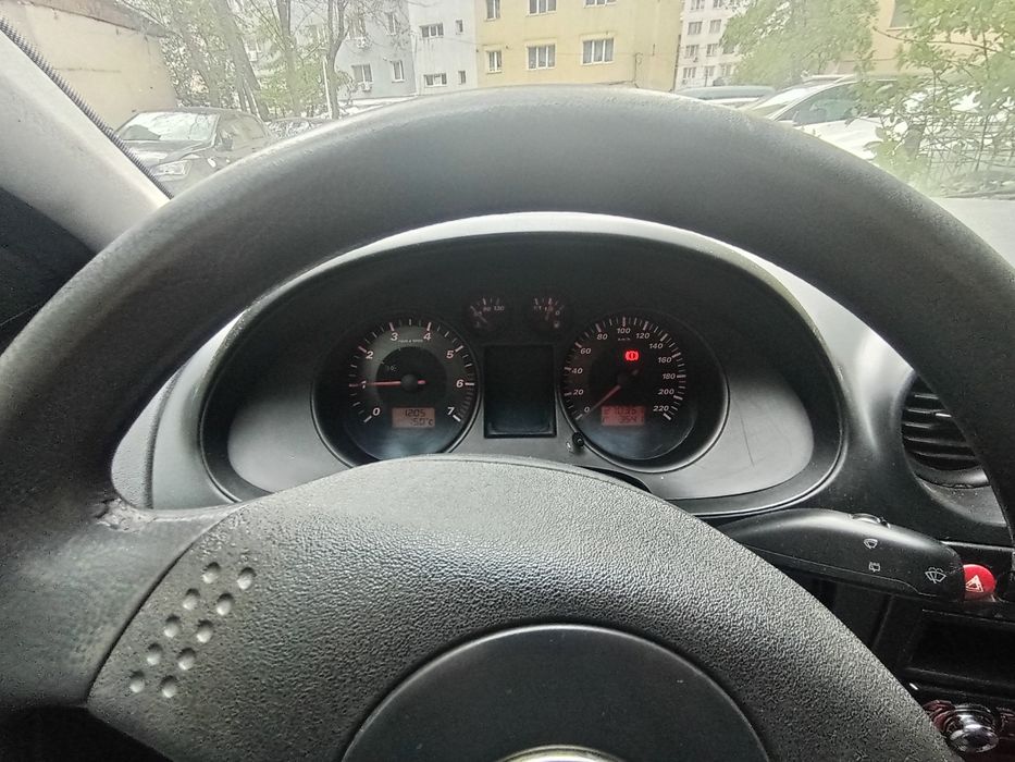 Seat Ibiza 2005 benzina