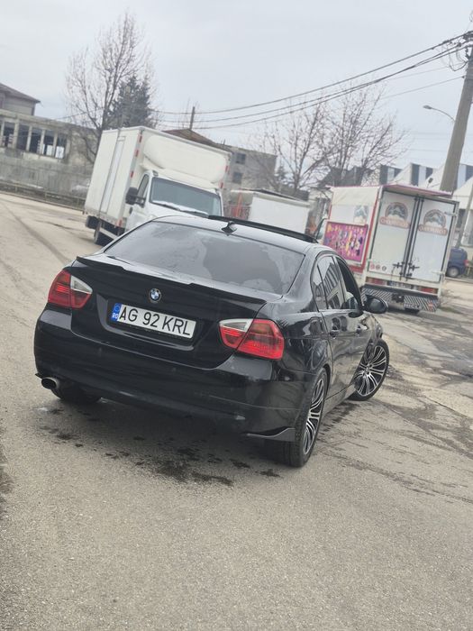 Vând bmw e90 320d