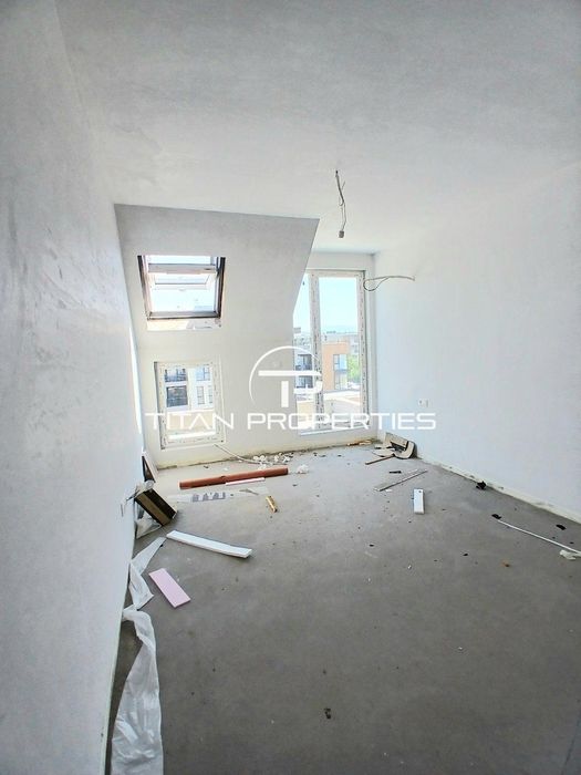 Тристаен апартамент в кв. Остромила