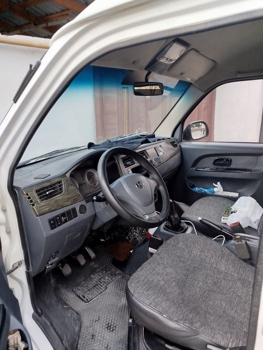 Srochno sotiladi Shinray mexanika dubl kabina.