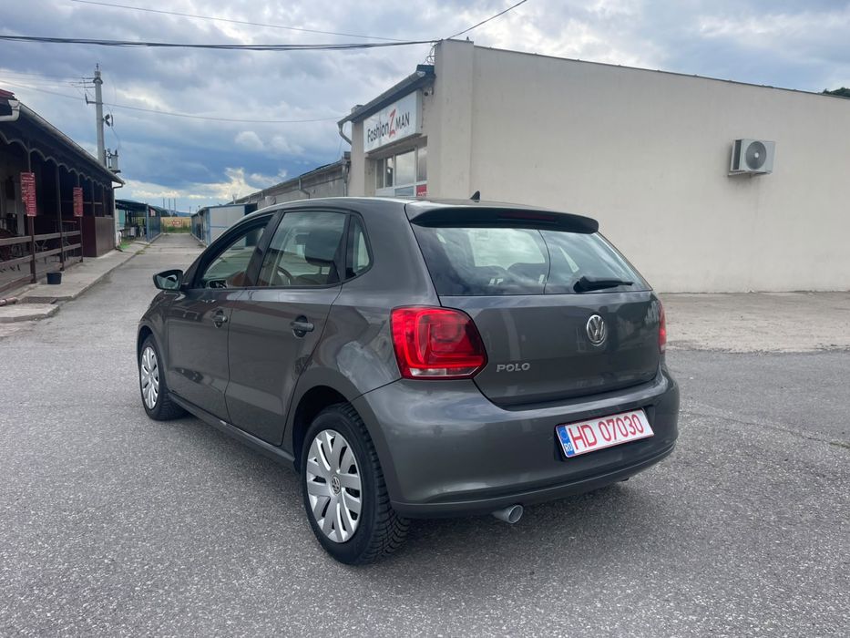 VOLKSWAGEN Polo 2012 — imagine 2