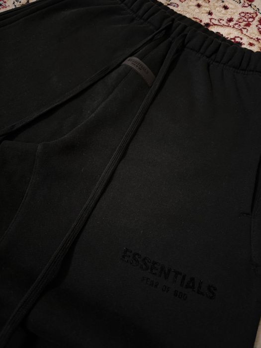 Продам штаны Essentials