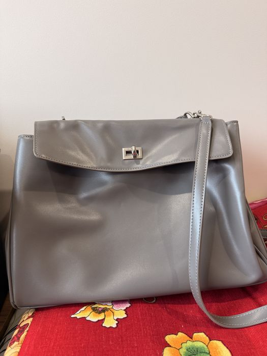 Сумка большая вместительная