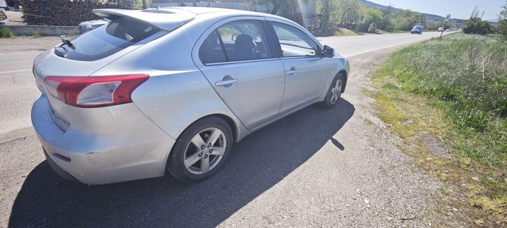 Mitsubishi lancer sportbаck 1.8 MIVEC със LPG