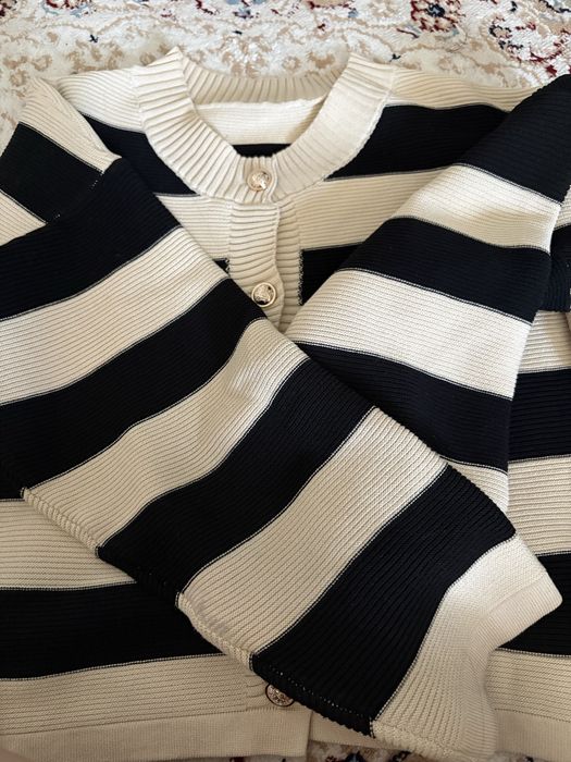 Женская одежда, среди есть новые и б/у