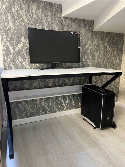 Стол в стиле лофт