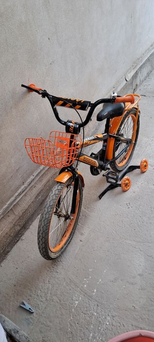 Velosiped (BONVI) sotiladi.