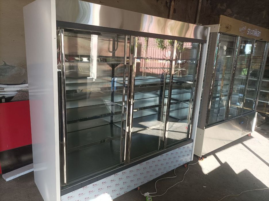 Витрина холодильники