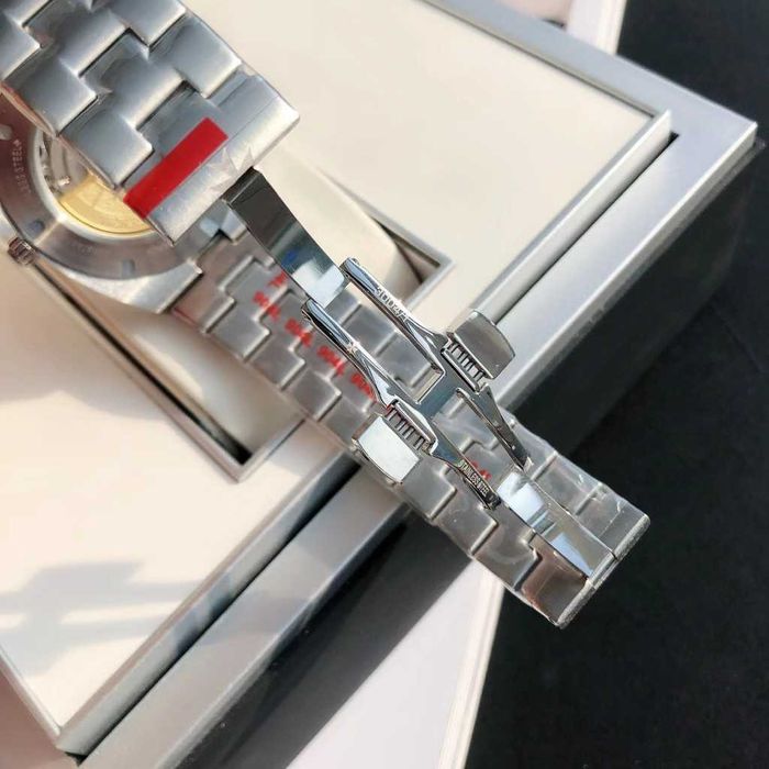 Ceas bărbătesc automat Vacheron Constantin Overseas