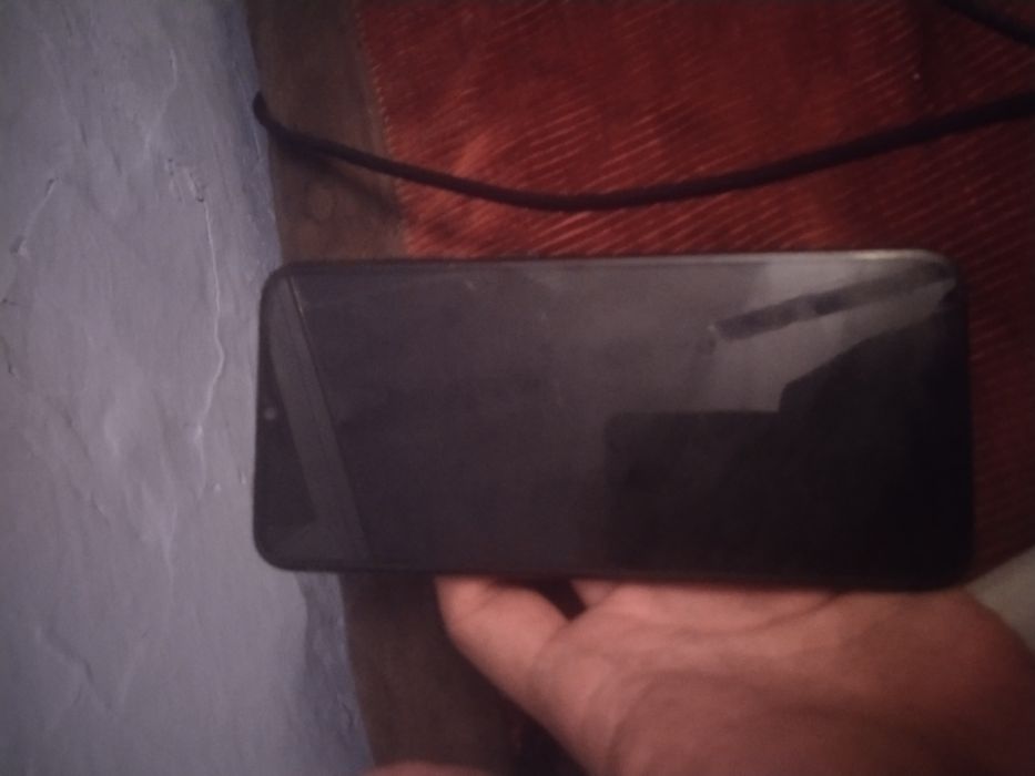 Продам телефон сонсунг 04 е