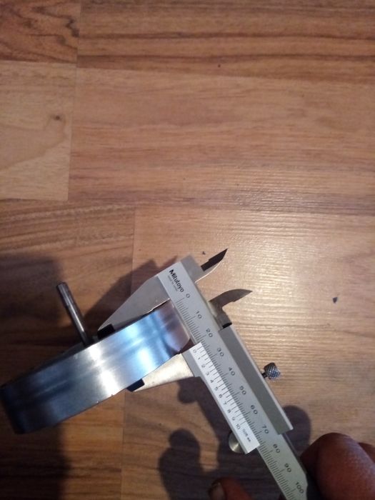 Vând volantă pentru magnetofon Elfa 201-3 Stereo