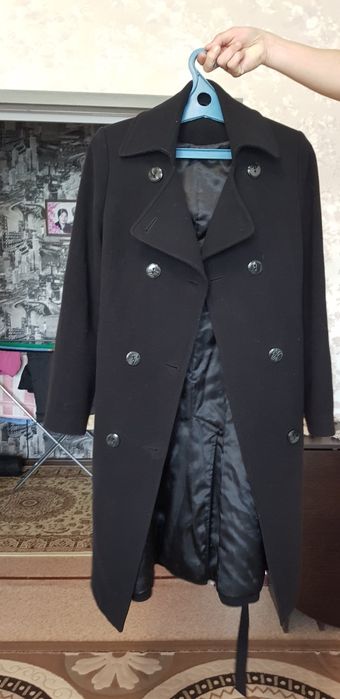 Продам пальто в хорошем состояние