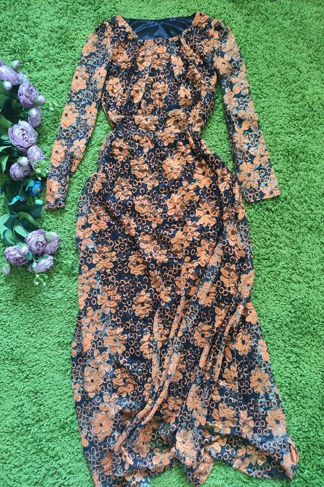 Платье в пол