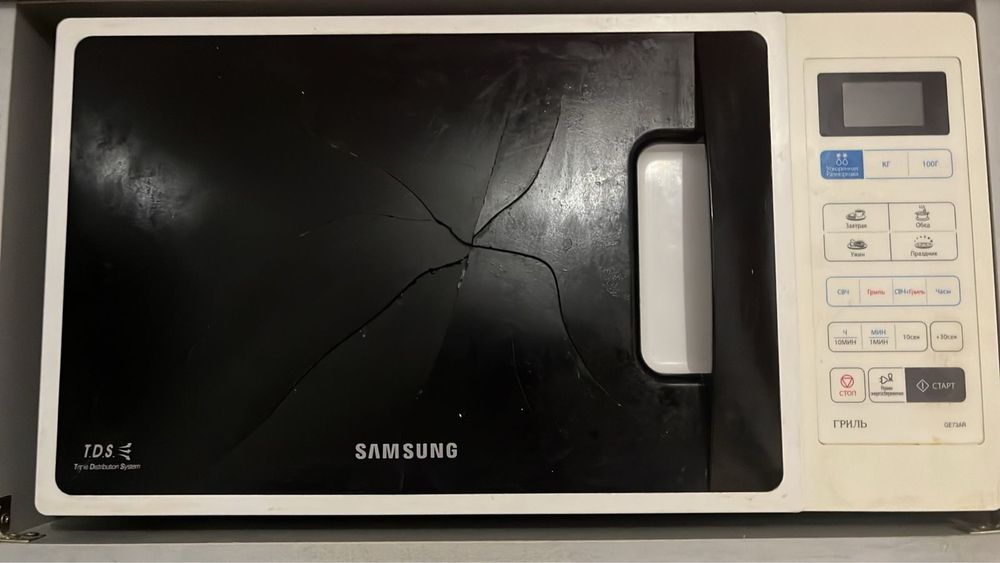 Продам мебель и технику