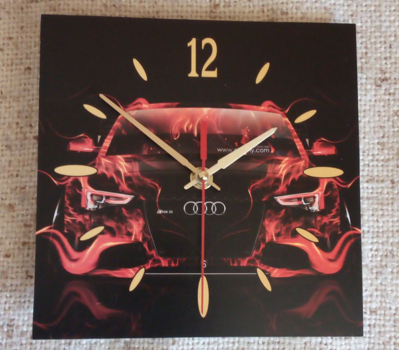 ЦСКА, ЛЕВСКИ, Кама Сутра, AUDI, и други фен часовници.