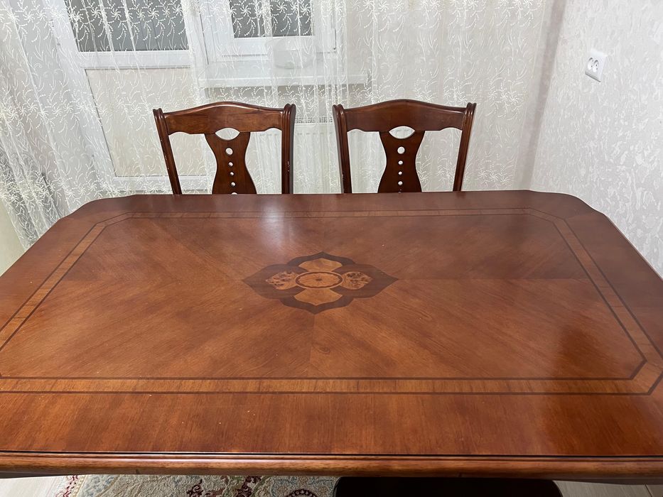 Кухонный стол со стульями (комплект)