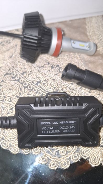 Set 2 becuri LED H7