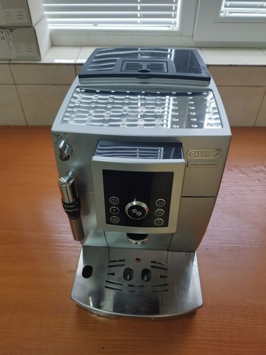 Кафеавтомат Delonghi Magnifica
