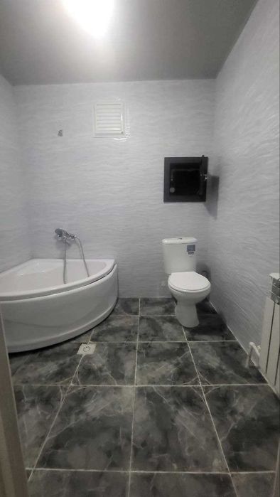 Qorasuv 1da  5-etajda 2 xonali uy ijaraga beriladi