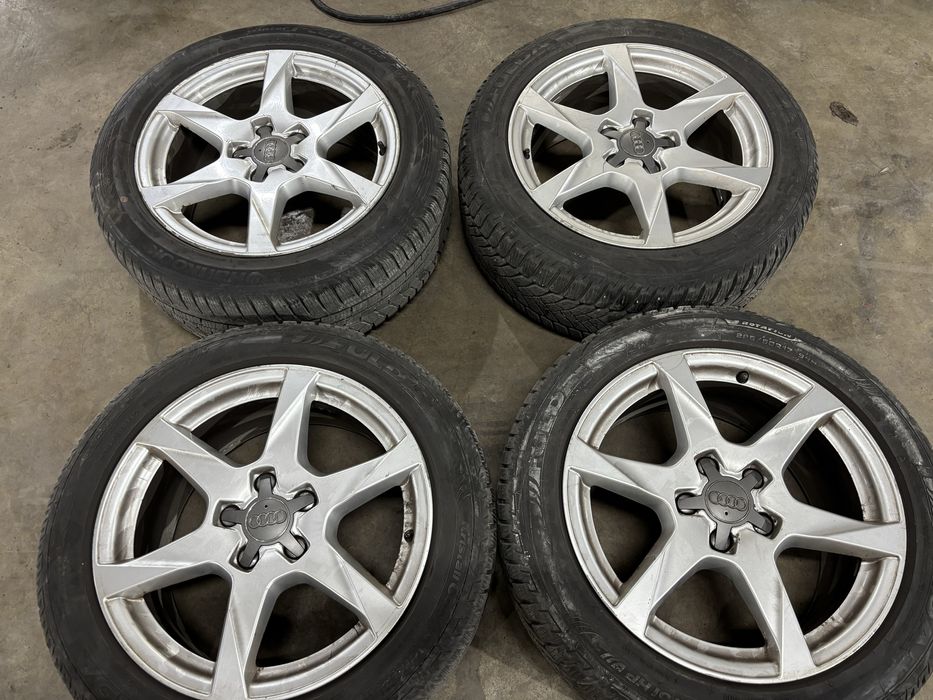 4бр оригинслни 17 ки Ауди А4 5х112 ет45 7,5ж с зимни гуми 225/45