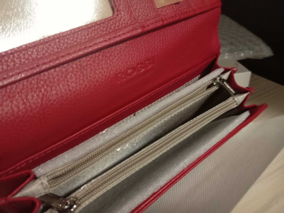 Дамски портфейли естествена кожа